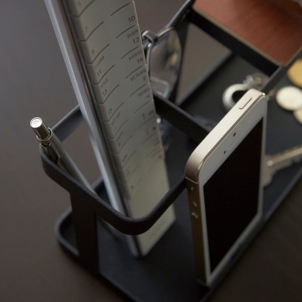 Czarny stojak uniwersalny YAMAZAKI Tower Desk Bar-image-1