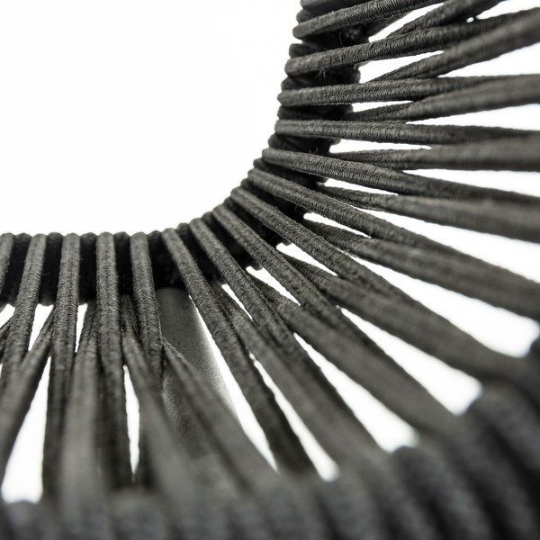 Czarne krzesło ogrodowe ze stalową konstrukcją Kave Home Glenville-image-4