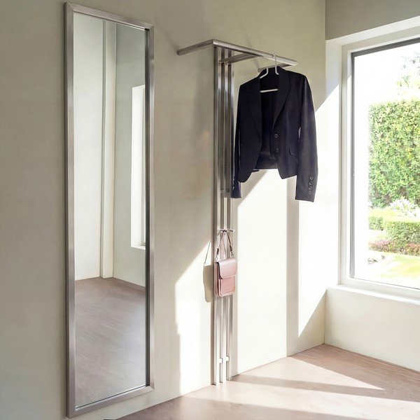 Stalowy wieszak ścienny w kolorze srebra 65 cm Senza – Spinder Design-image-1