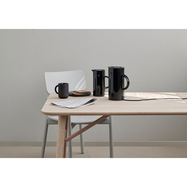 Czarny plastikowy czajnik elektryczny 1,5 l EM77 – Stelton-image-4