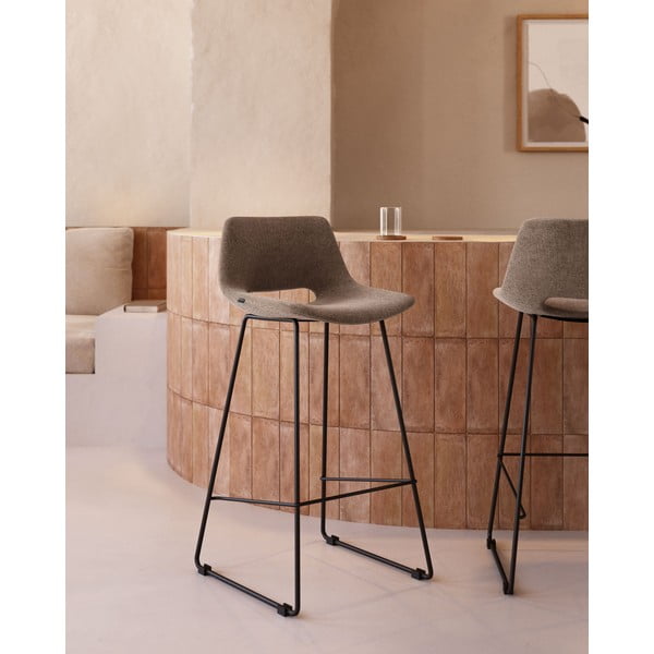 Jasnobrązowy hoker (wysokość siedziska 65 cm) Zahara – Kave Home-image-1