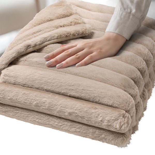 Beżowy koc z mikropluszu 125x150 cm Boudoir – douceur d'intérieur-image-4