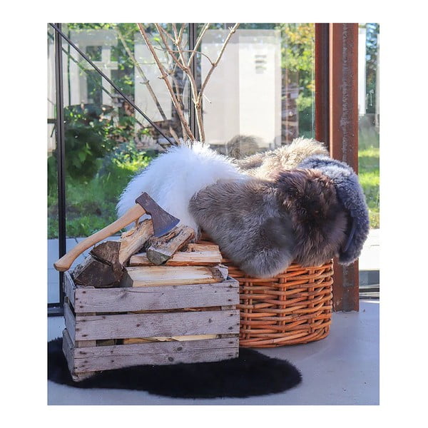 Ciemnobrązowa skóra owcza House Nordic-image-2