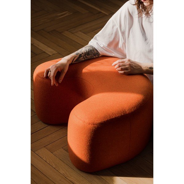 Wełniany puf w kolorze terakoty Ü – noo.ma-image-1