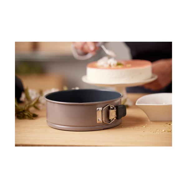 Stalowa forma do pieczenia tortów ø 24 cm – Blomsterbergs-image-1