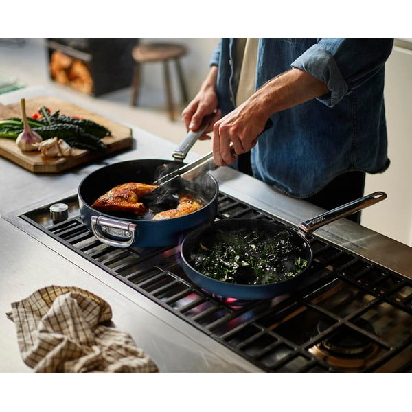 Patelnie z powłoką ceramiczną zestaw 2 szt. Space – Joseph Joseph-image-1