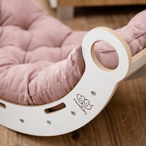 Biało-różowa huśtawka z litego drewna sosnowego 39x75x38 cm Montessori – Meowbaby-image-3