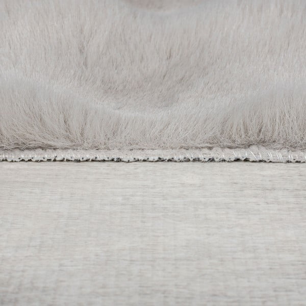 Jasnoszara syntetyczna skóra 80x150 cm Waffle Faux Fur – Flair Rugs-image-4