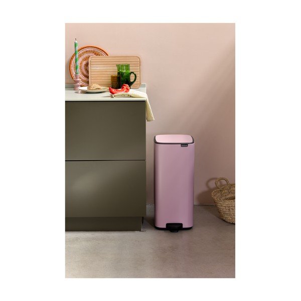 Różowy stalowy kosz na śmieci z pedałem 30 l Bo – Brabantia-image-1