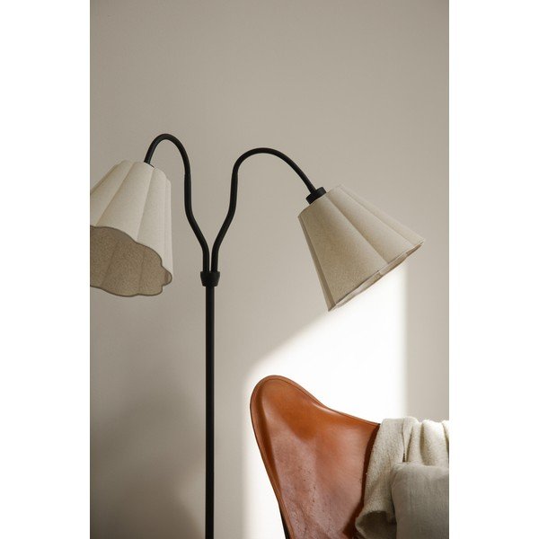 Czarna/beżowa lniana lampa stojąca z elastyczną konstrukcją (wysokość 149 cm) Veya – Markslöjd-image-1