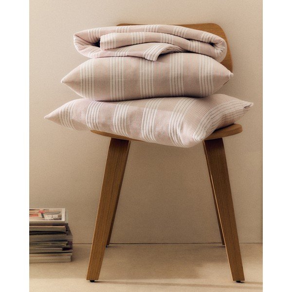 Czerwono-biała bawełniana narzuta pikowana 240x260 cm Macie – Kave Home-image-4