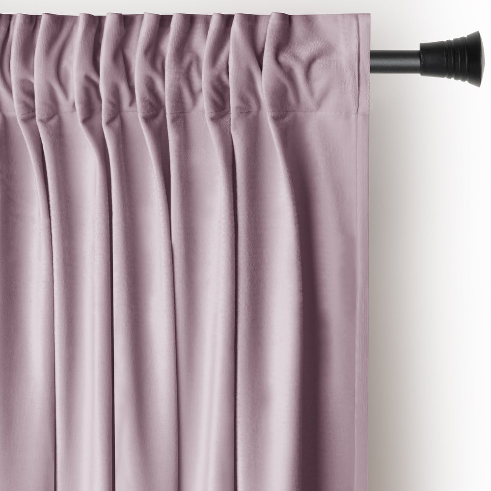 Jasnoróżowa aksamitna zasłona częściowo zaciemniająca (dimout) 140x270 cm Pleat – Restilo
