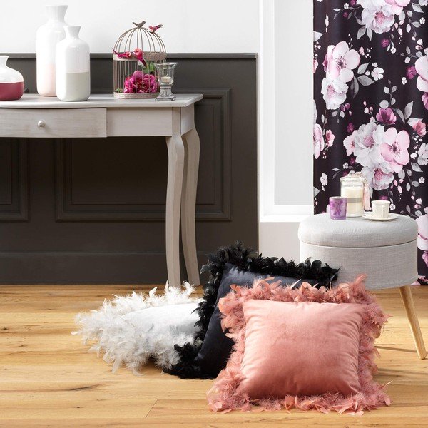 Aksamitna poduszka dekoracyjna 40x40 cm Marlina – douceur d'intérieur-image-1