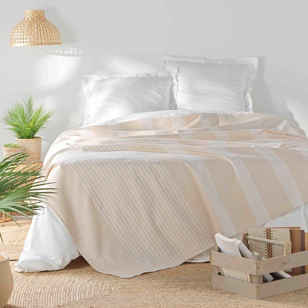 Beżowa narzuta 240x260 cm Adele – douceur d'intérieur-image-1