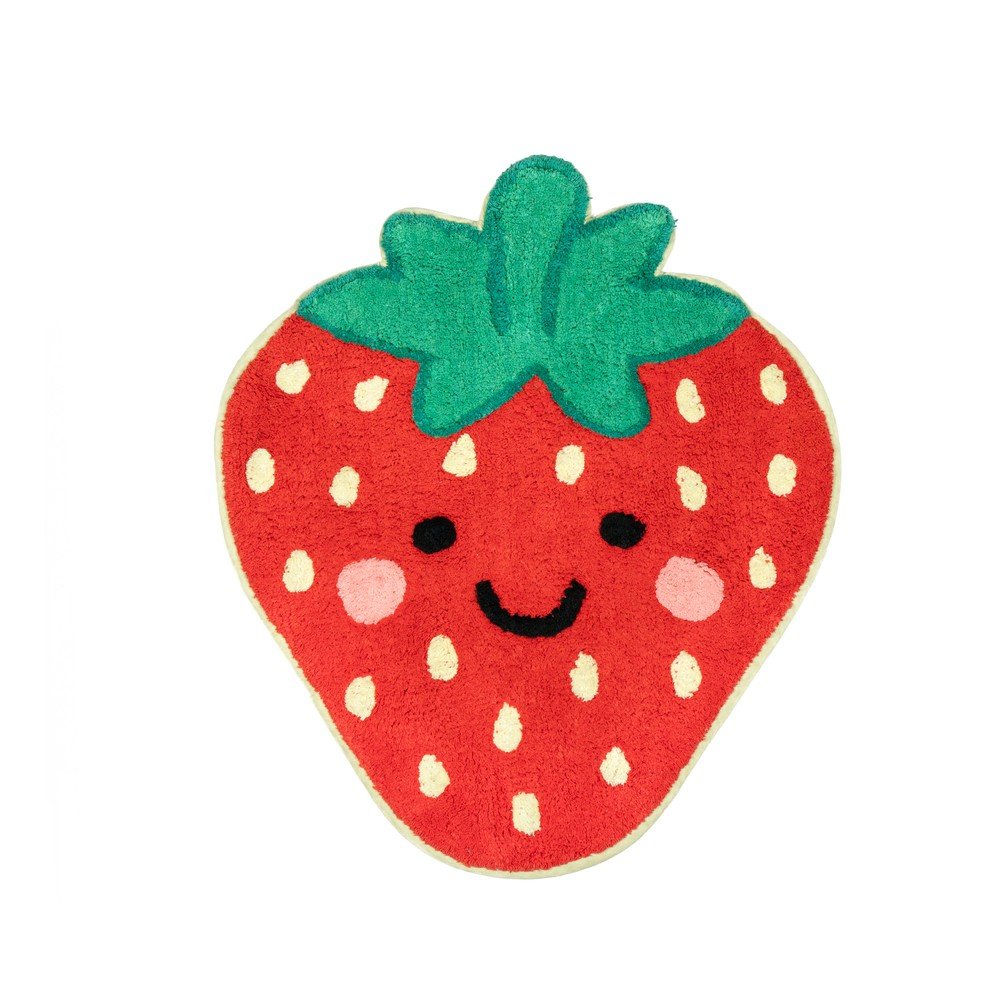 Czerwony bawełniany dywan dziecięcy 60x52 cm Strawberry – Sass & Belle