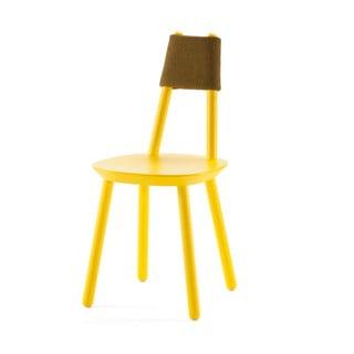 Żółte krzesło z litego drewna EMKO Naïve