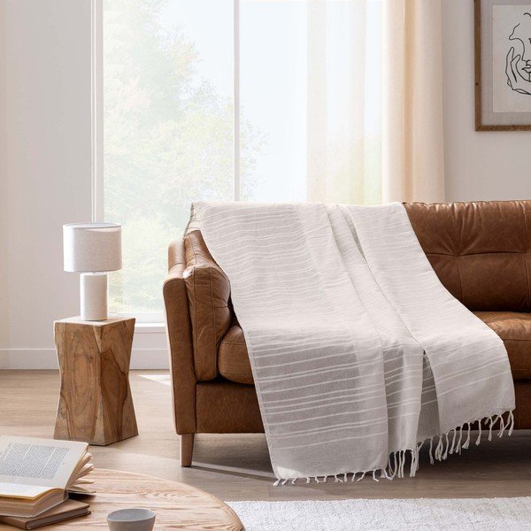 Kremowa bawełniana narzuta 125x150 cm Lilia – douceur d'intérieur-image-1