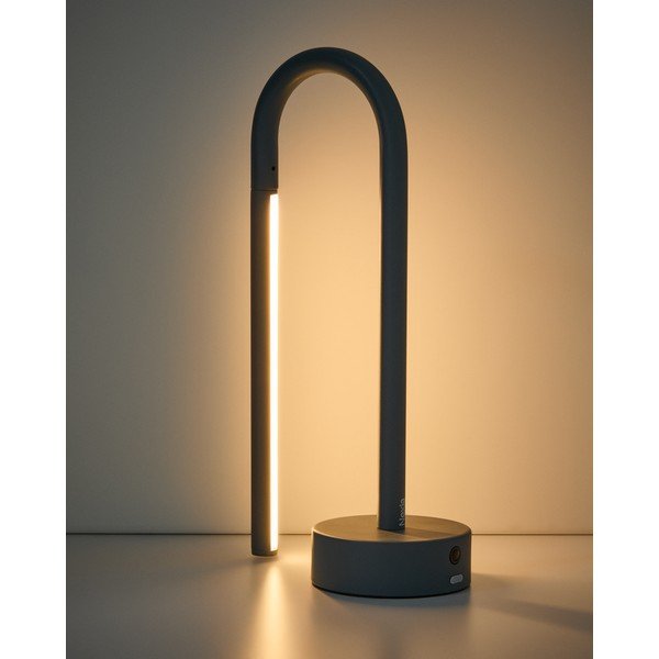 Jasnoniebieska metalowa lampa stołowa LED (wysokość 30 cm) Bow – Kave Home-image-1