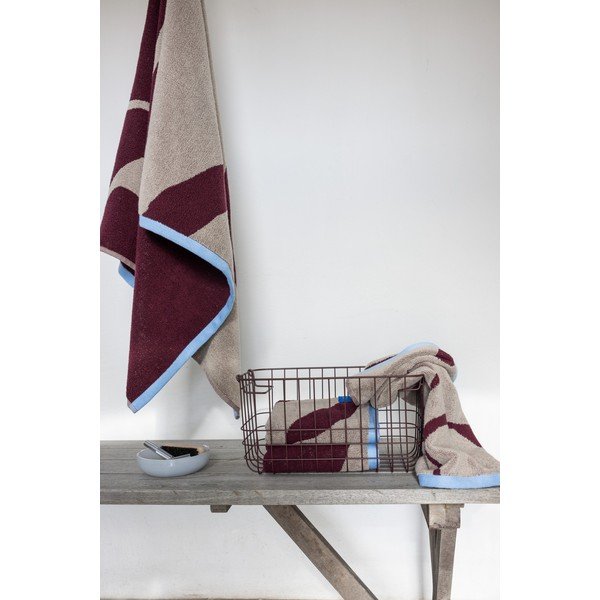 Bordowo-szarobeżowy ręcznik kąpielowy z bawełny organicznej frotte 70x133 cm Nova Arte  – Mette Ditmer Denmark-image-3