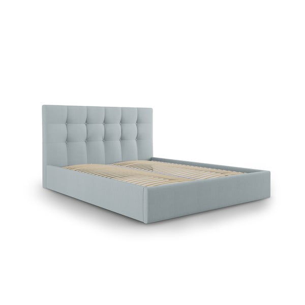 Jasnoniebieske tapicerowane łóżko dwuosobowe ze schowkiem ze stelażem 140x200 cm Nerin – Mazzini Beds