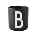 Czarny porcelanowy kubek Design Letters Alphabet B, 250 ml