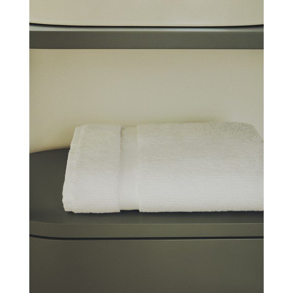 Biały bawełniany ręcznik kąpielowy frotte 70x140 cm Olvira – Kave Home-image-3