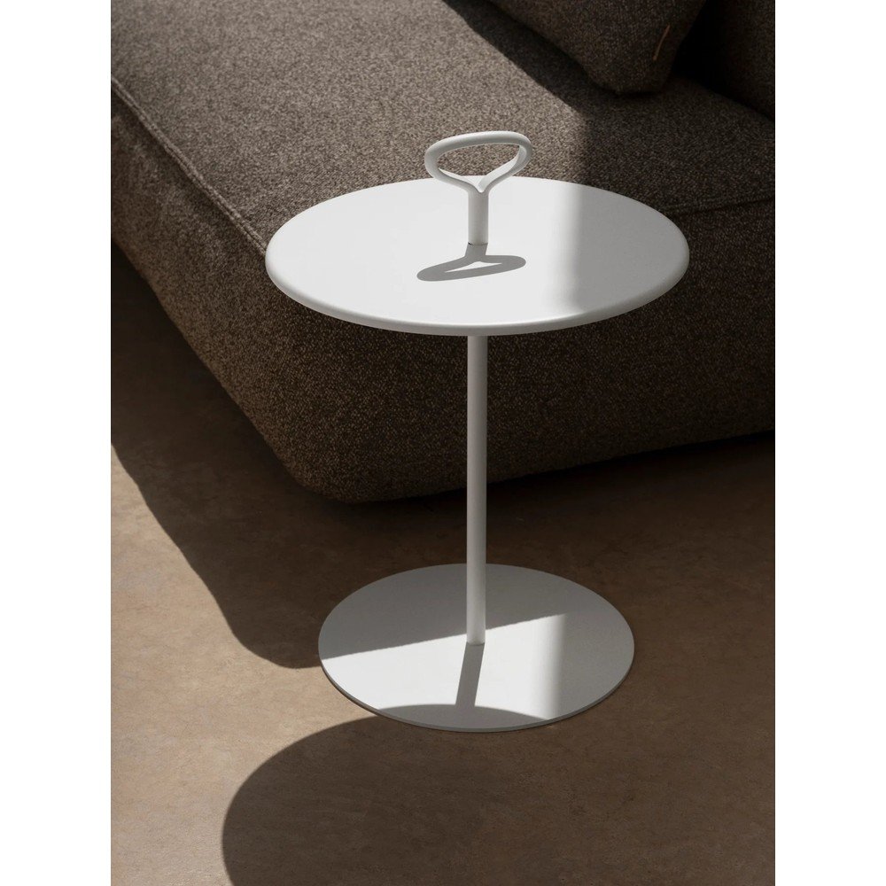 Metalowy okrągły stolik ogrodowy ø 42 cm Porter – Blomus (zdjęcie 3)