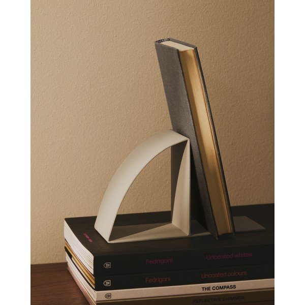 Podpórka do książek Mistra – Kave Home-image-1