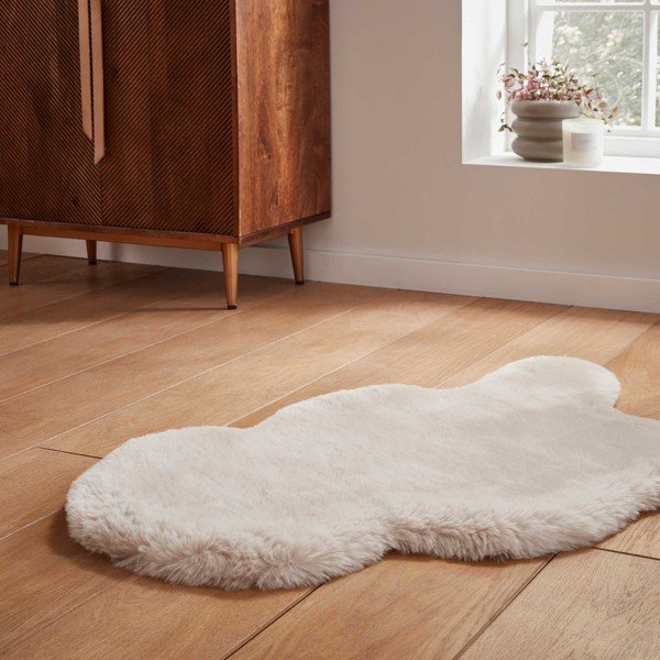 Kremowa syntetyczna skóra 60x90 cm Super Teddy – Think Rugs-image-2