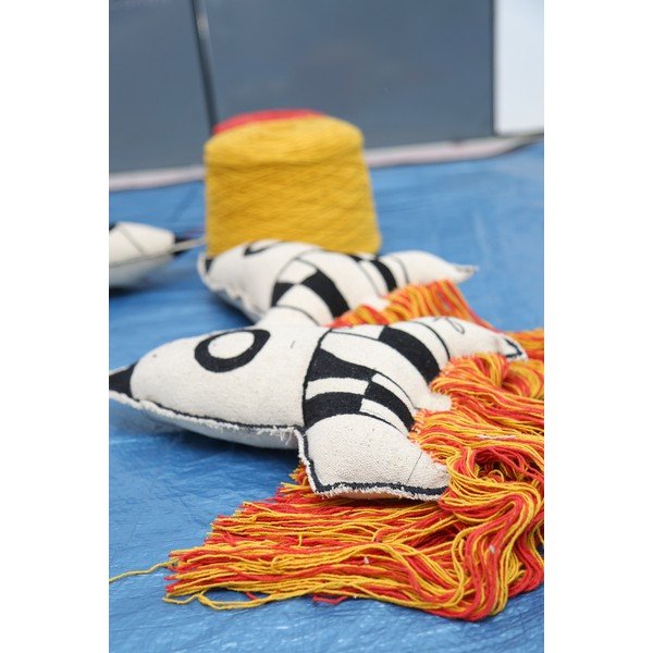 Poduszka dziecięca Rocket – Lorena Canals-image-4