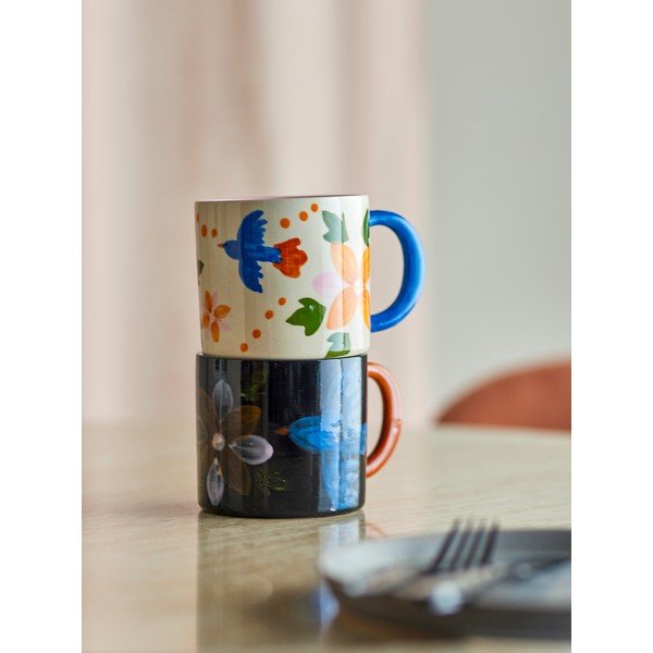 Czarne/beżowe kubki zestaw 2 szt. ceramiczne 300 ml Maricala – Bloomingville-image-1