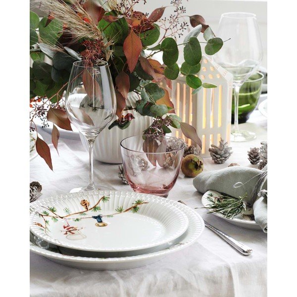 Biały porcelanowy talerz ze świątecznym motywem ø 22 cm Hammershøi Christmas – Kähler Design-image-1
