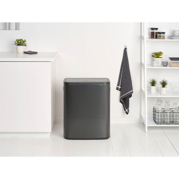 Ciemnoszary stalowy kosz na śmieci do segregacji odpadów otwierany na dotyk 60 l Bo Touch Bin – Brabantia-image-1