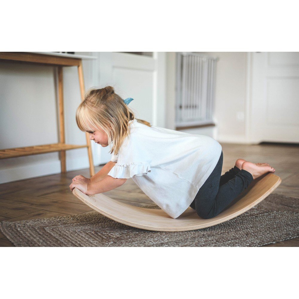 Niebiesko-naturalna deska do balansowania z litego drewna sosnowego 80x30x18 cm Montessori – Meowbaby (zdjęcie 10)