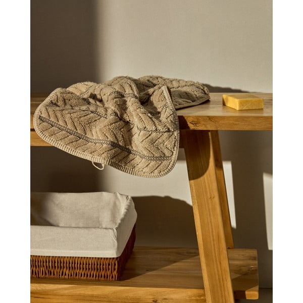 Beżowy bawełniany ręcznik frotte 50x90 cm Rune – Kave Home-image-1