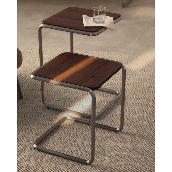 Stolik w dekorze orzecha 42x42 cm Tarsel – Kave Home-image-1