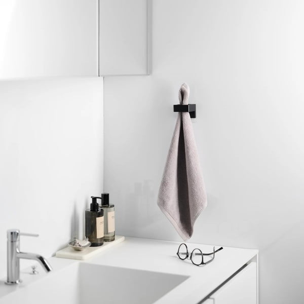 Czarny plastikowy uchwyt wielofunkcyjny Film Hook – YAMAZAKI-image-2