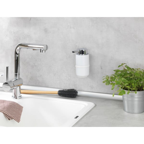 Biały samozaciskowy ceramiczny dozownik do mydła 0,25 l Woya – Wenko-image-1