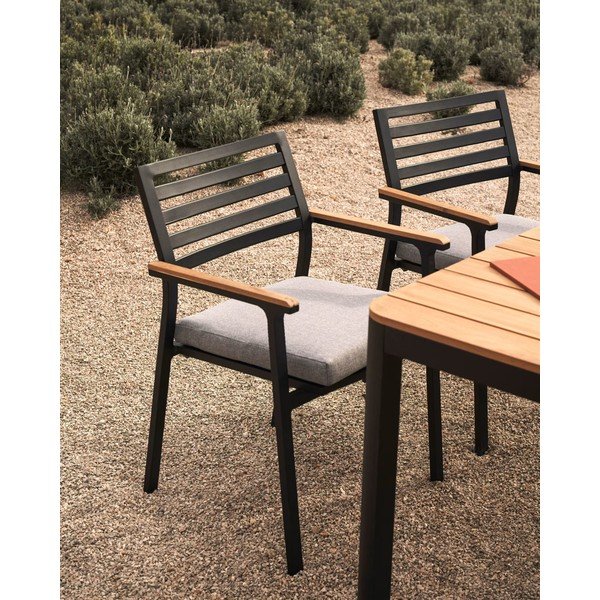 Czarne metalowe krzesło ogrodowe Bona – Kave Home-image-1