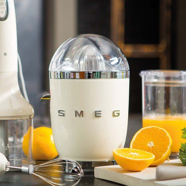 Kremowa sokowirówka 50's Retro Style – SMEG-image-1