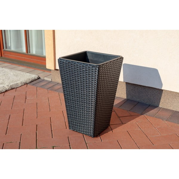 Zewnętrzna doniczka w czarnym kolorze Bonami Essentials Rose-image-1