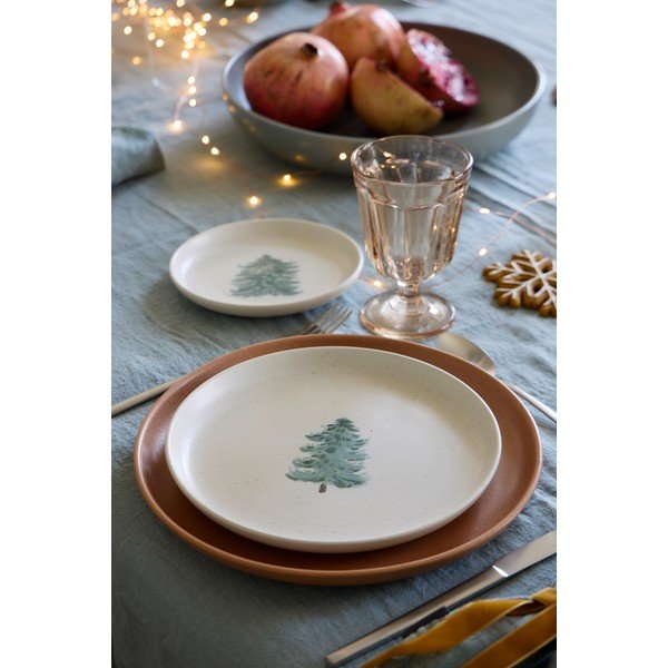 Kremowe kamionkowe talerze zestaw 4 szt. ze świątecznym motywem deserowe ø 22 cm Pacifica Christmas Tree – Casafina-image-3