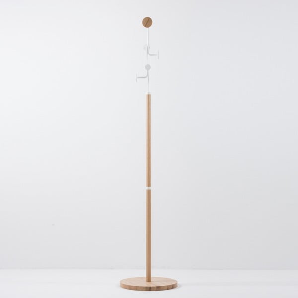 Wieszak stojący z litego drewna dębowego z białym elementem Gazzda Hook-image-2