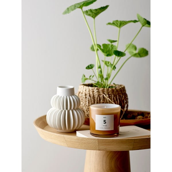 Biały wazon z kamionki Bloomingville Blossom-image-1