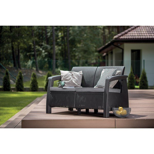 Ciemnoszara sofa ogrodowa z imitacji rattanu Corfu – Keter-image-1
