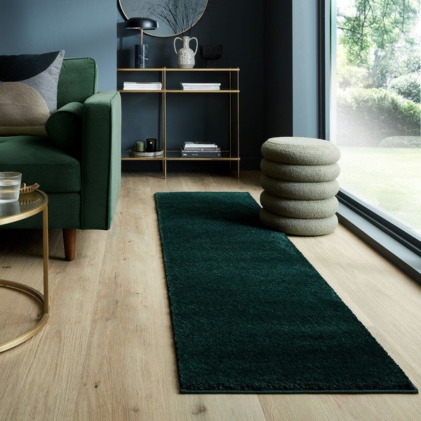 Ciemnozielony chodnik z włókien z recyklingu 60x230 cm Sheen – Flair Rugs-image-1