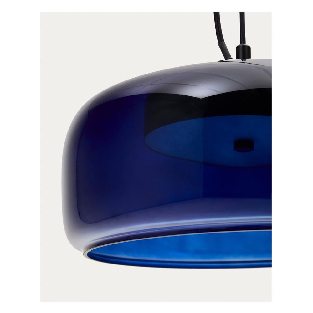 Ciemnoniebieska lampa wisząca LED ze szklanym kloszem ø 38 cm Reig – Kave Home (zdjęcie 4)