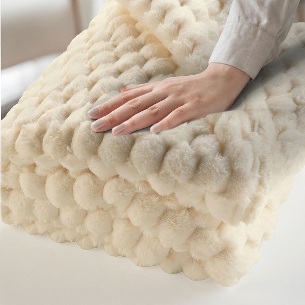 Koc z mikropluszu w kolorze kości słoniowej 180x220 cm Frosty – douceur d'intérieur-image-2