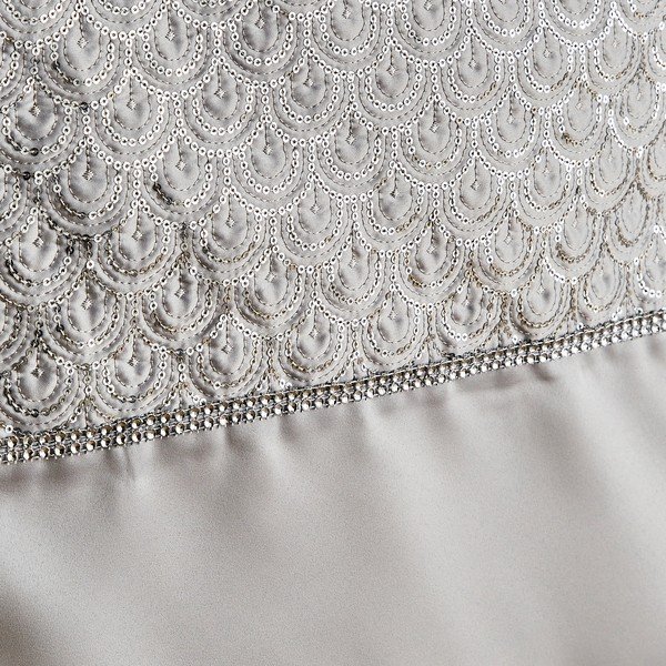 Bieżnik z mikrosatyny 32x220 cm Deco Sequin – Catherine Lansfield-image-1