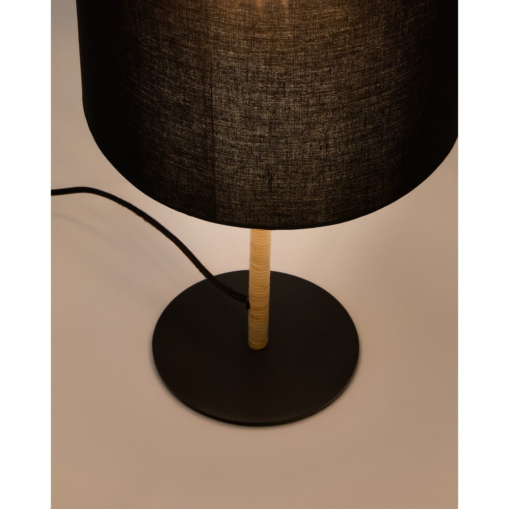 Czarna lampa stołowa z tekstylnym kloszem (wysokość 45 cm) Pina – Kave Home (zdjęcie 3)